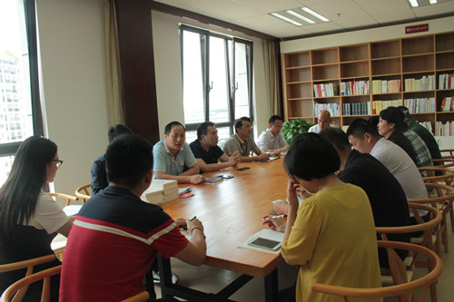 公司“黨建書(shū)屋”正式啟用