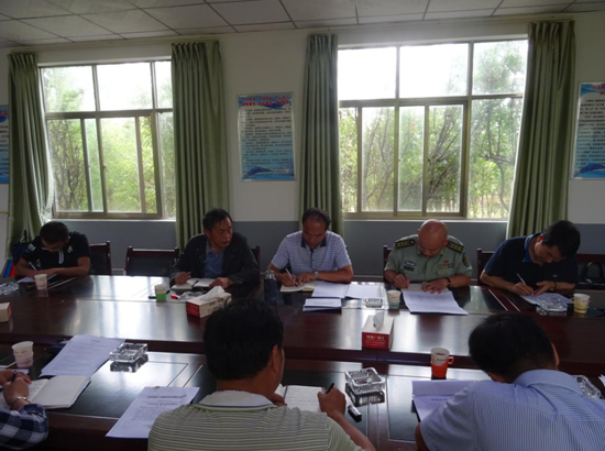 曲靖麒麟?yún)^(qū)新任常務(wù)副區(qū)長丁東平主持召開南部新城棚改項(xiàng)目推進(jìn)會