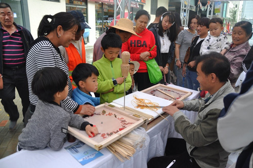 通泰公司舉辦“創(chuàng)意市集  端午DIY”活動