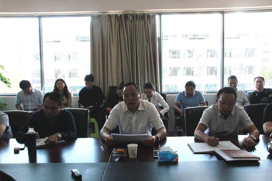 劉國(guó)君在座談會(huì)上要求：增強(qiáng)緊迫感責(zé)任感 破除松散懈怠思想 增強(qiáng)信心 推動(dòng)省房公司穩(wěn)健優(yōu)質(zhì)發(fā)展