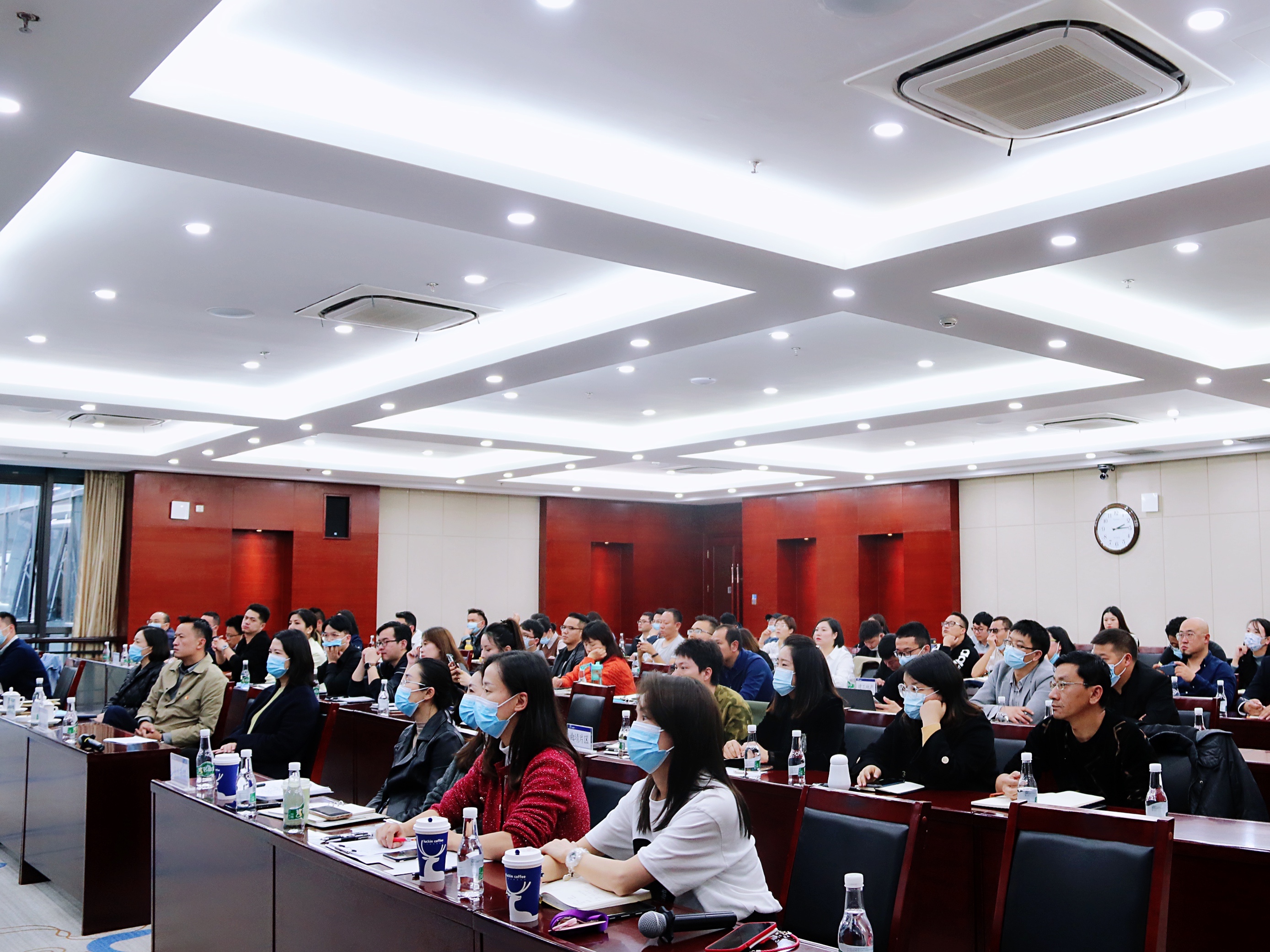 公司開展“房地產(chǎn)客戶運(yùn)營”專題培訓(xùn)